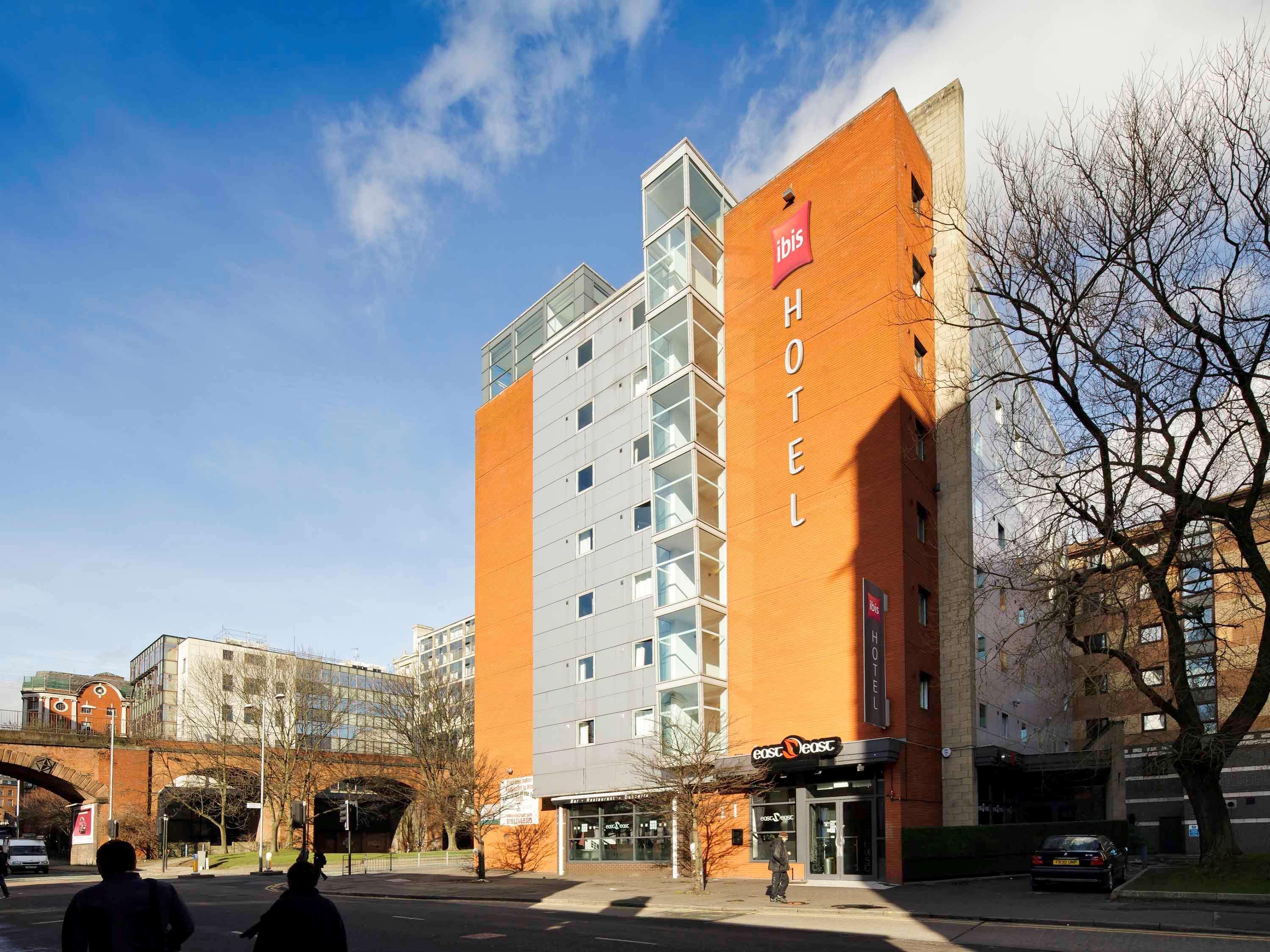 Ibis Manchester Centre Princess Street Exterior photo