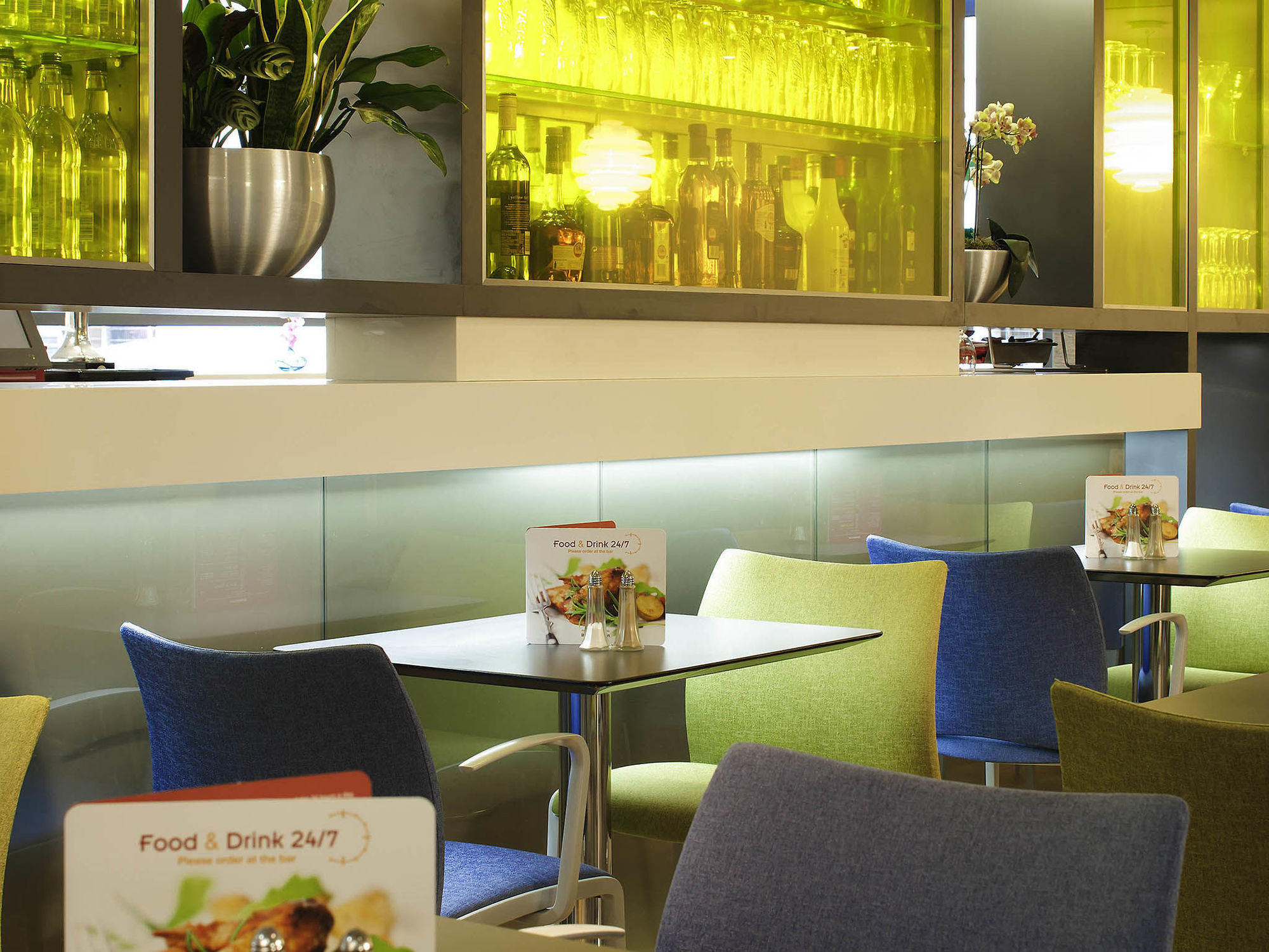Ibis Manchester Centre Princess Street Restaurant photo