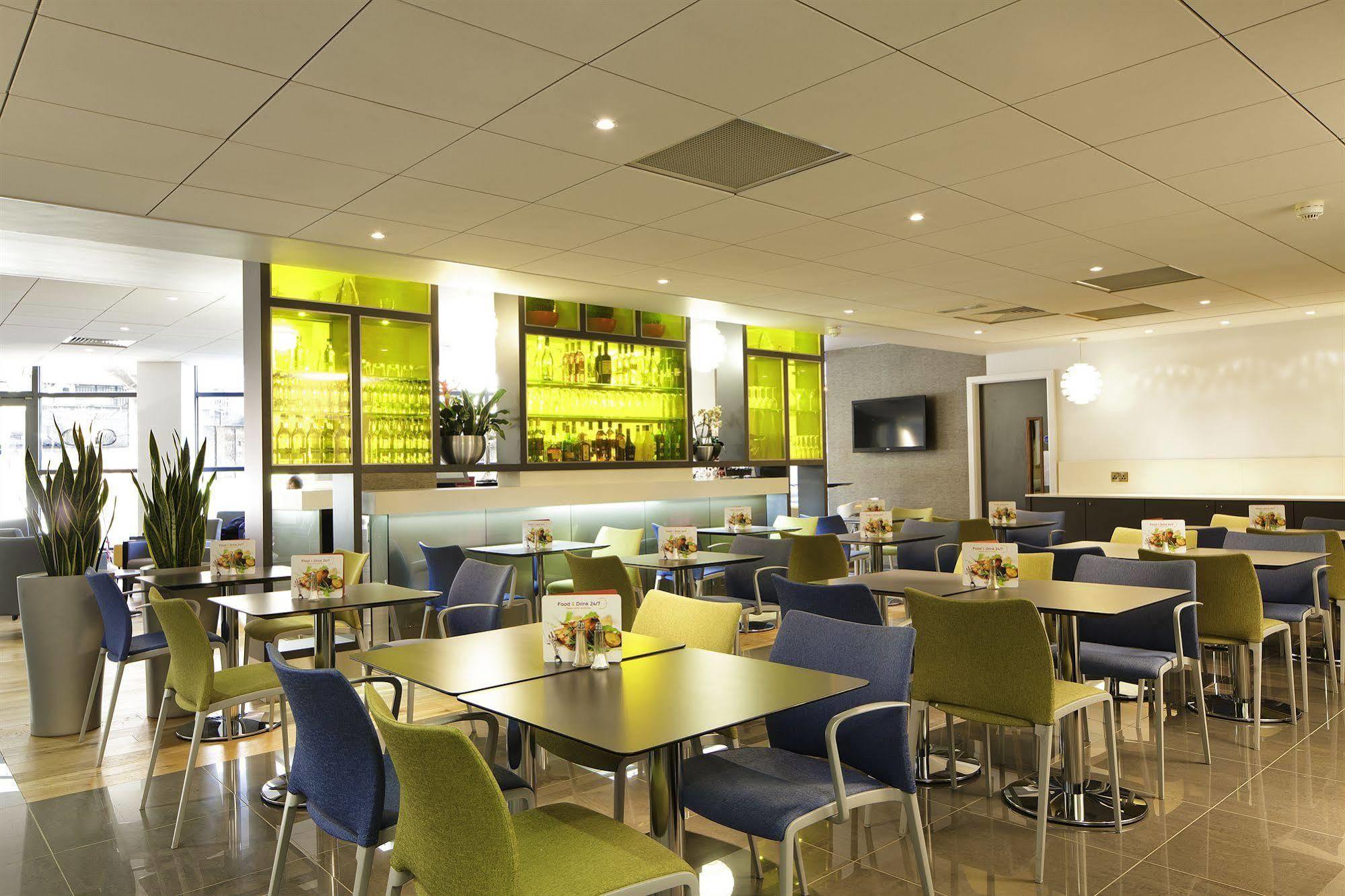 Ibis Manchester Centre Princess Street Exterior photo